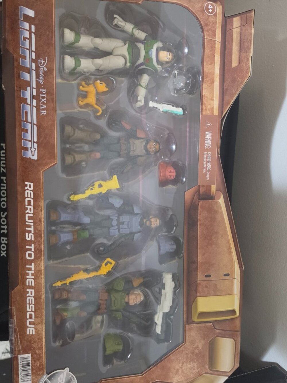 Brand New Lightyears Recruits To the Rescue figurines